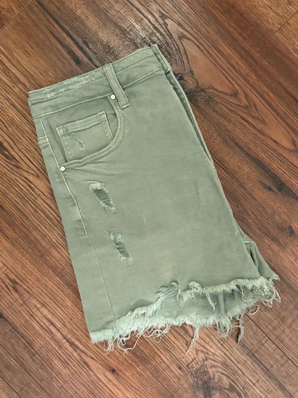Risen Green Distressed Denim Jean Shorts Size L